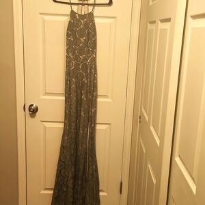 Maniju formal long dress, color is "Dusty mint", lace, low back. New with tags